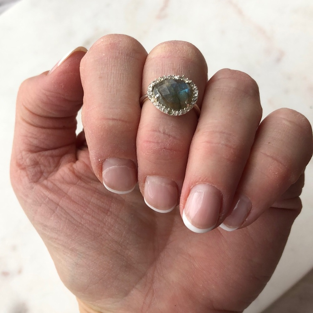 Stia .925 Sterling silver adjustable halo ring
